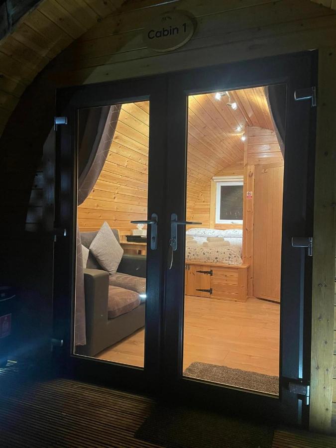 Conifer Cabins 포트 윌리엄 외부 사진