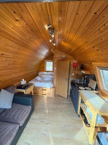 Conifer Cabins 포트 윌리엄 외부 사진